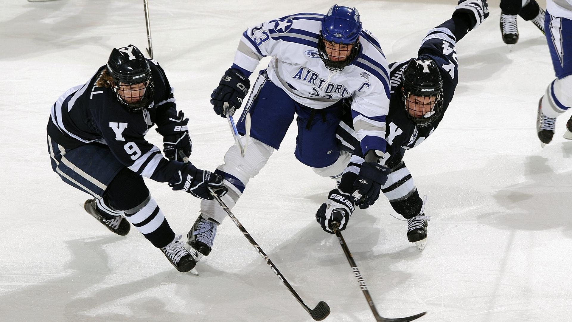 开云·体育官方网站入口-“逆境中的冠军：车手如何在极端条件下坚持到底”